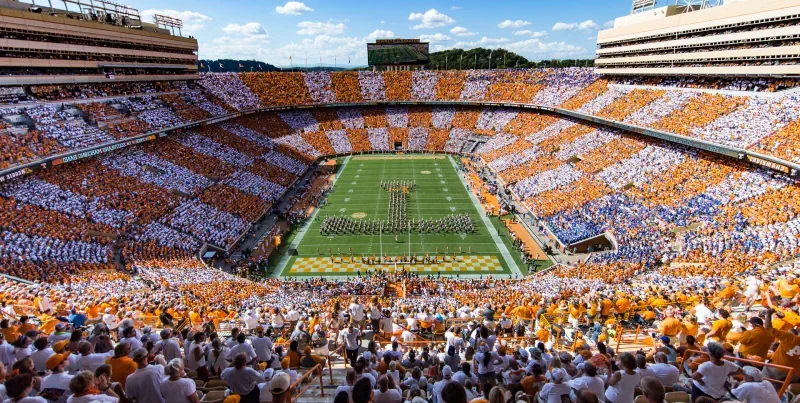 7. Neyland Stadium, USA